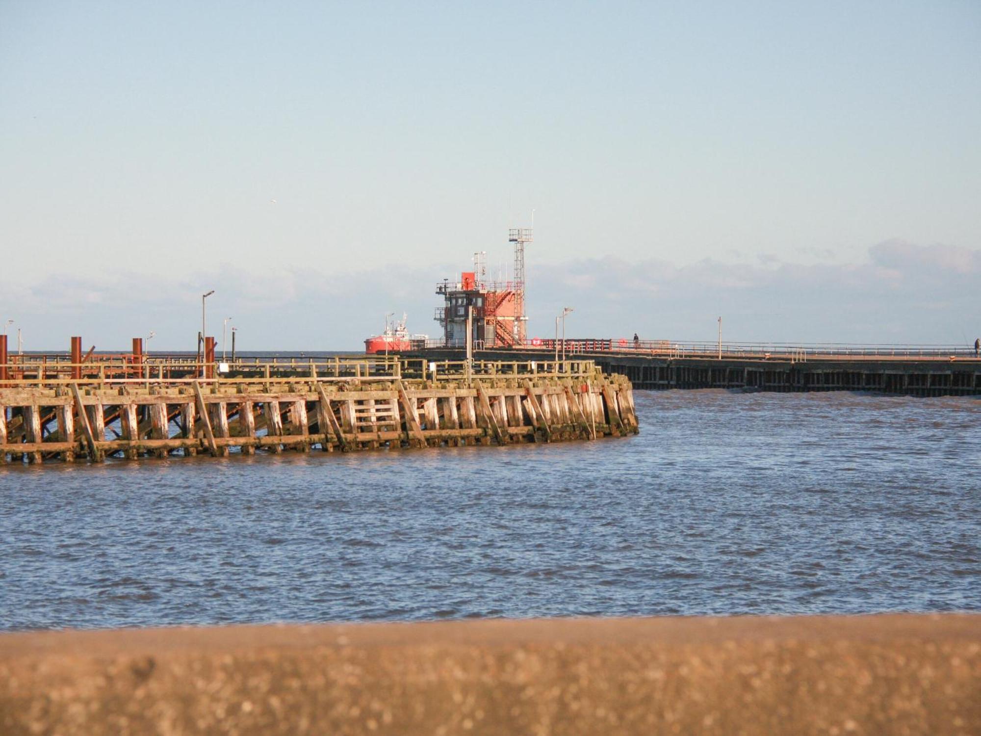The Yellow House Gorleston-on-Sea Exterior foto